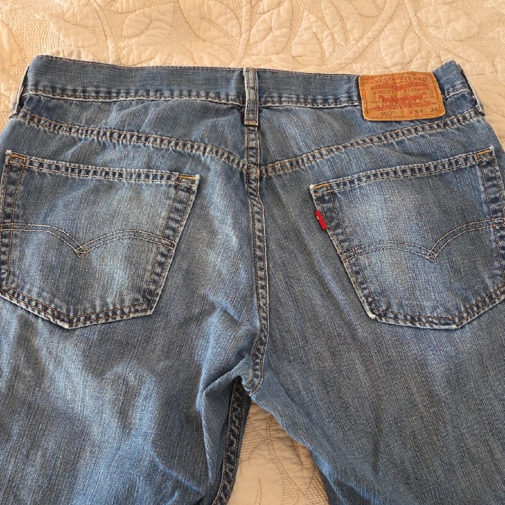Levi's Light Blue Relaxed Fit Jeans